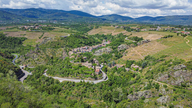 Plateaux et côtière du Rhône